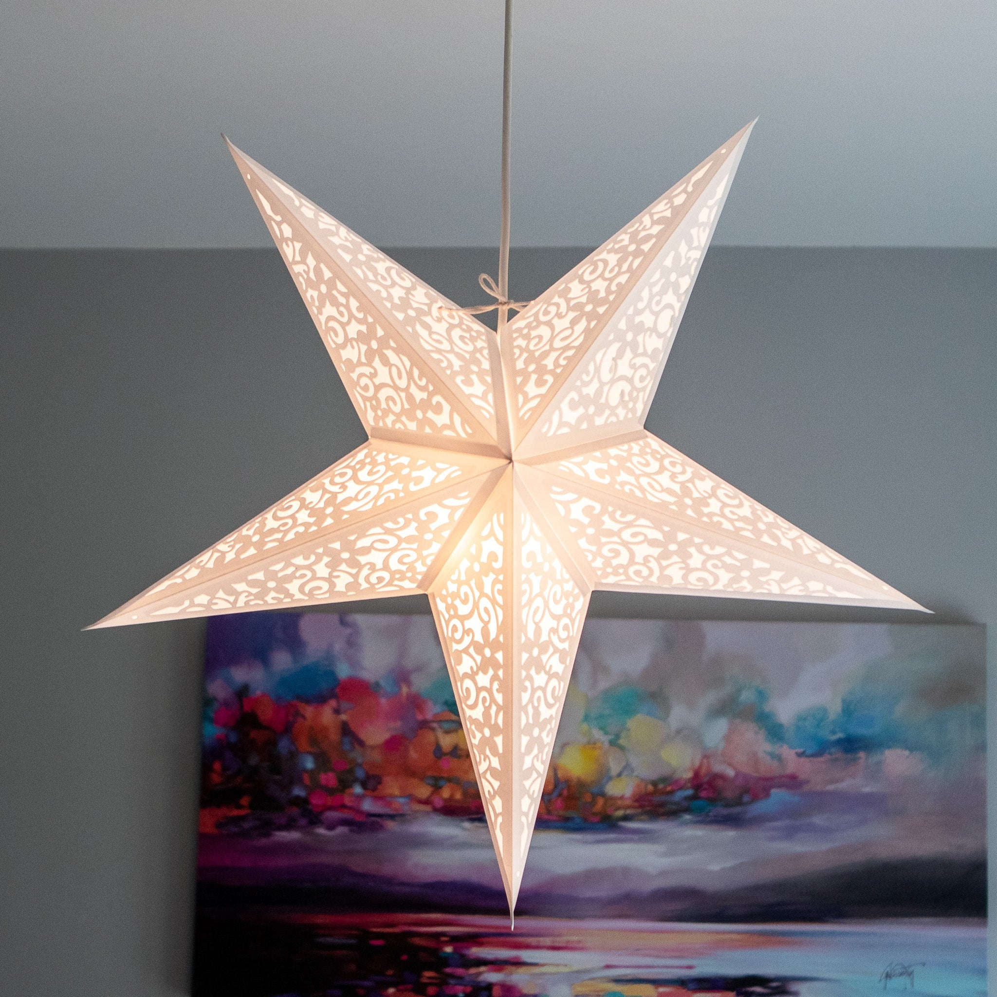 Chatsworth Star Lantern: Iconic English Inspiration