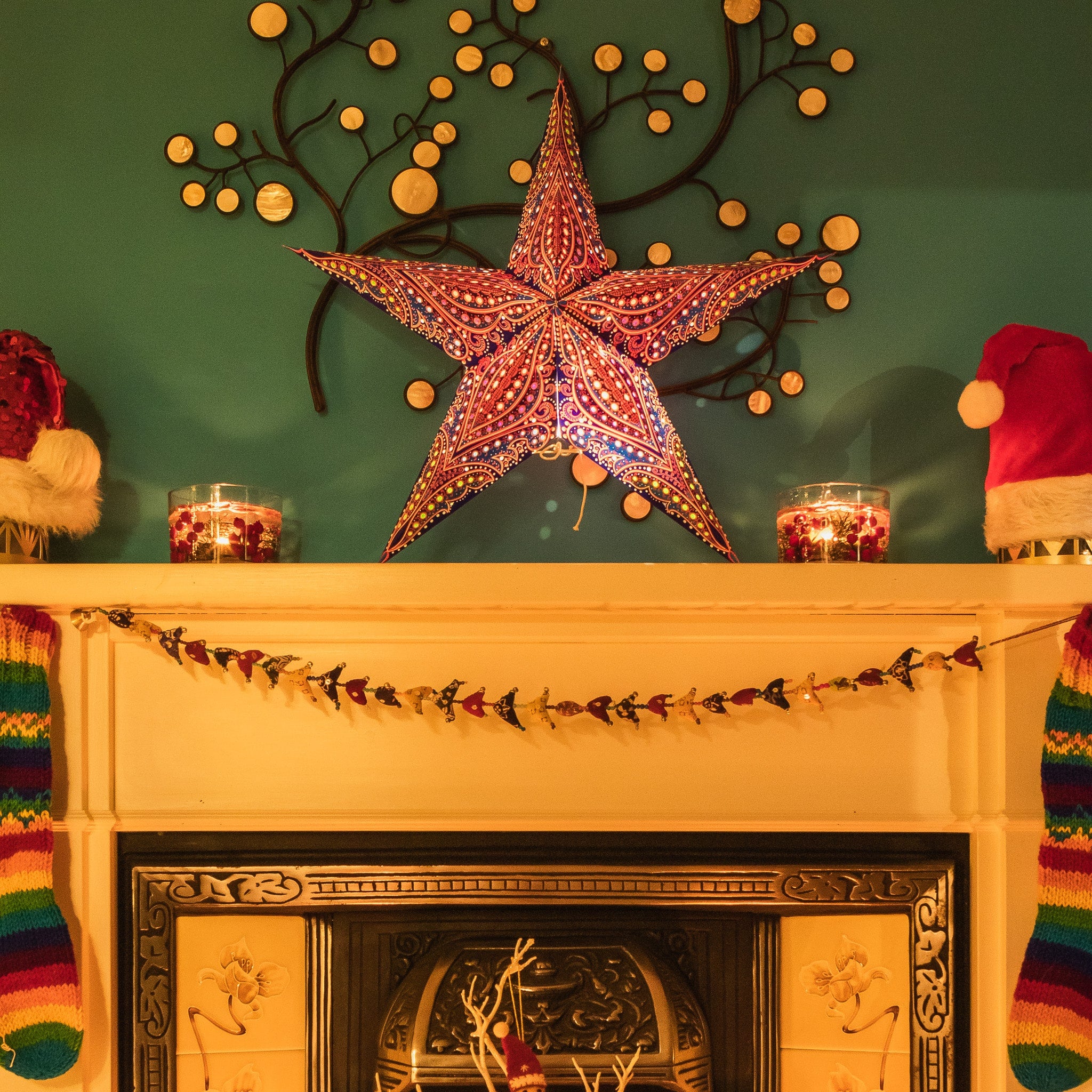 red and blue patterned star lantern