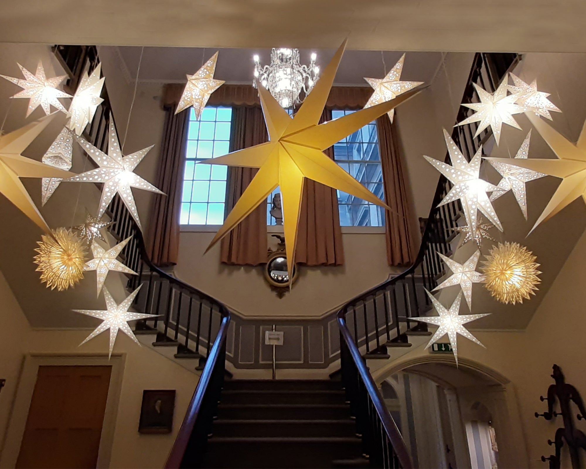 Retail and Shop Window Display - Paper Starlights