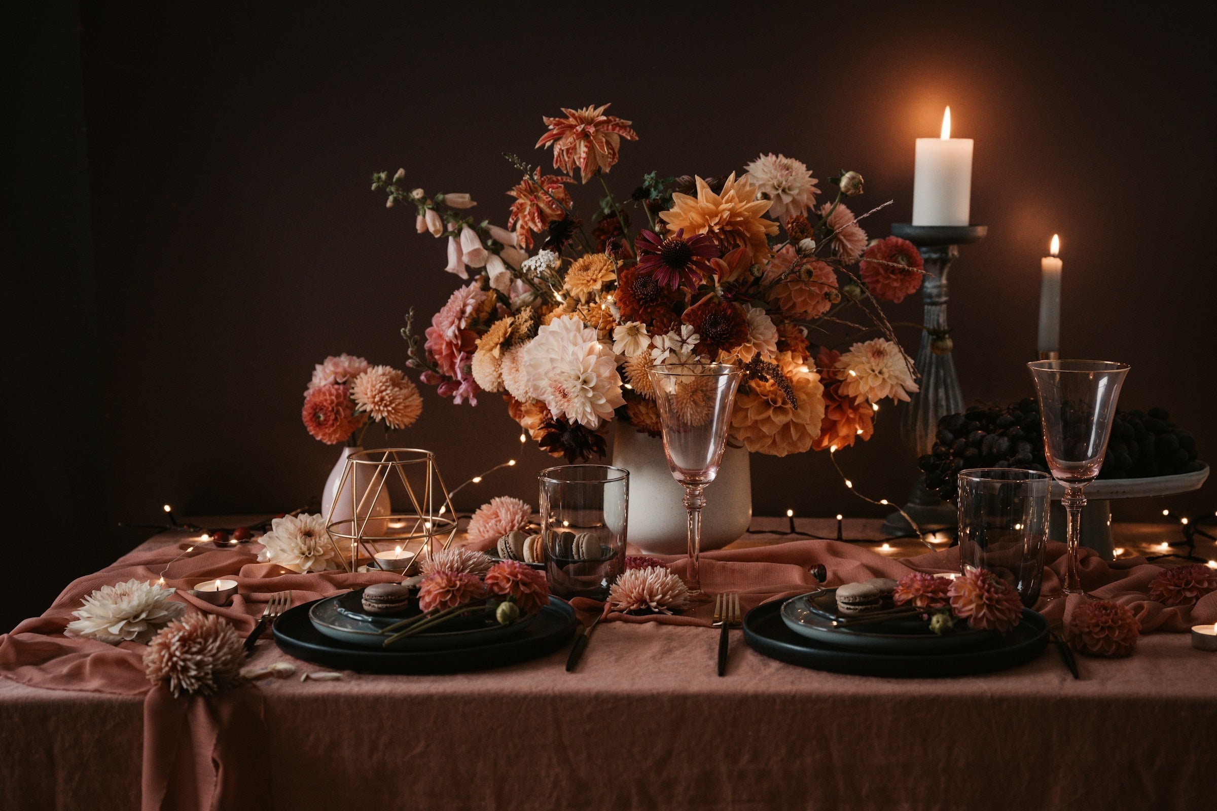 Flexible Spaces & Home-Based Celebrations: Making the Most of Autumn Indoors