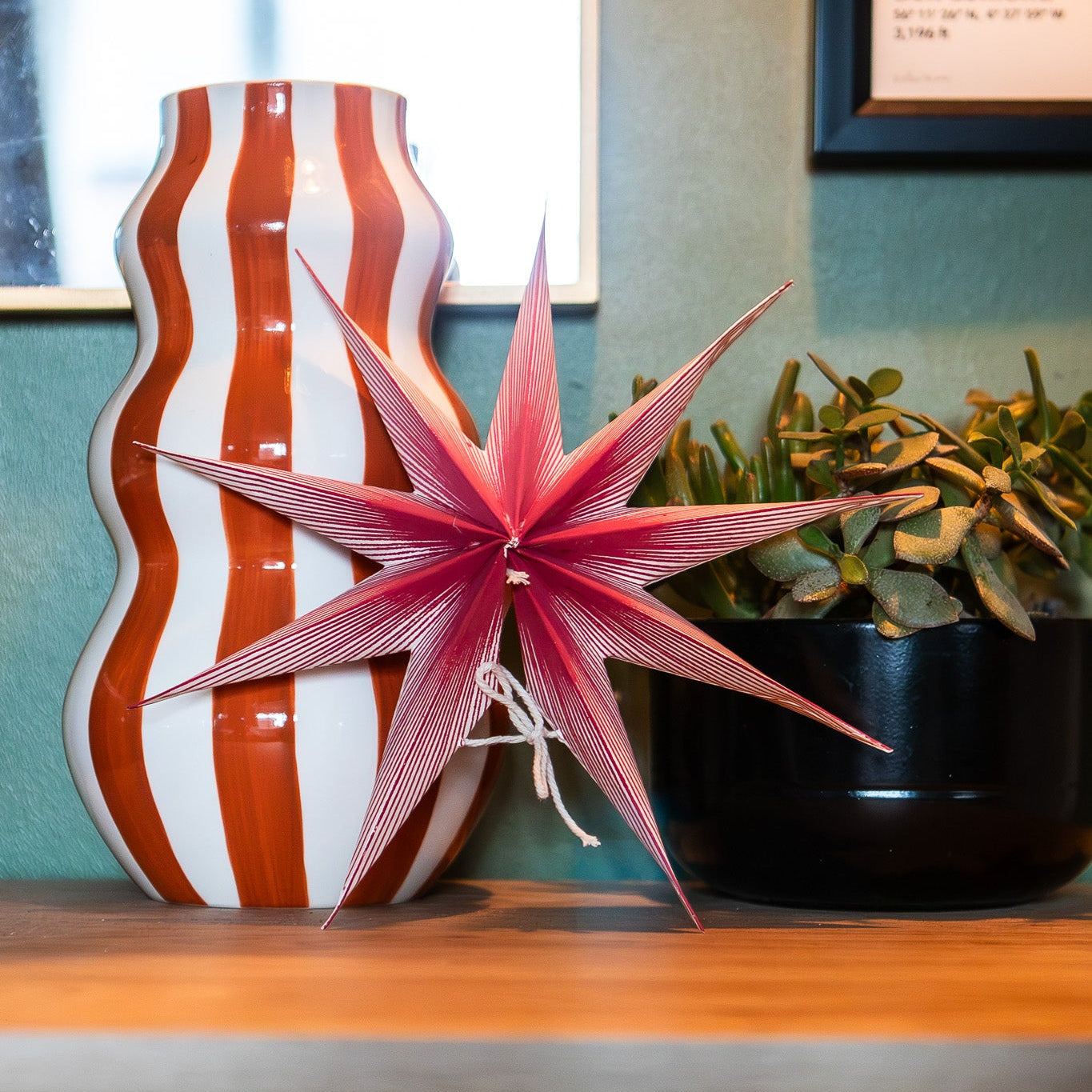 Red Mini Paper Star (25cm)